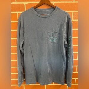 Vineyard Vines Long Sleeve Pocket T-Shirt Men’s Medium Blue Whale Logo Tee